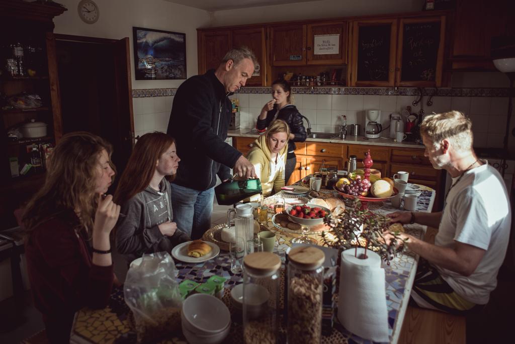 Da Silva Surfcamp Vandrehjem Areia Branca Eksteriør billede